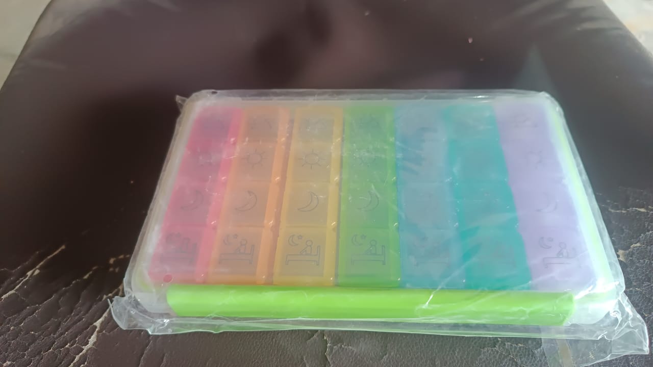 28 Grids Weekly Pill Organizer Box 28 Grids Weekly Pill Organizer Box